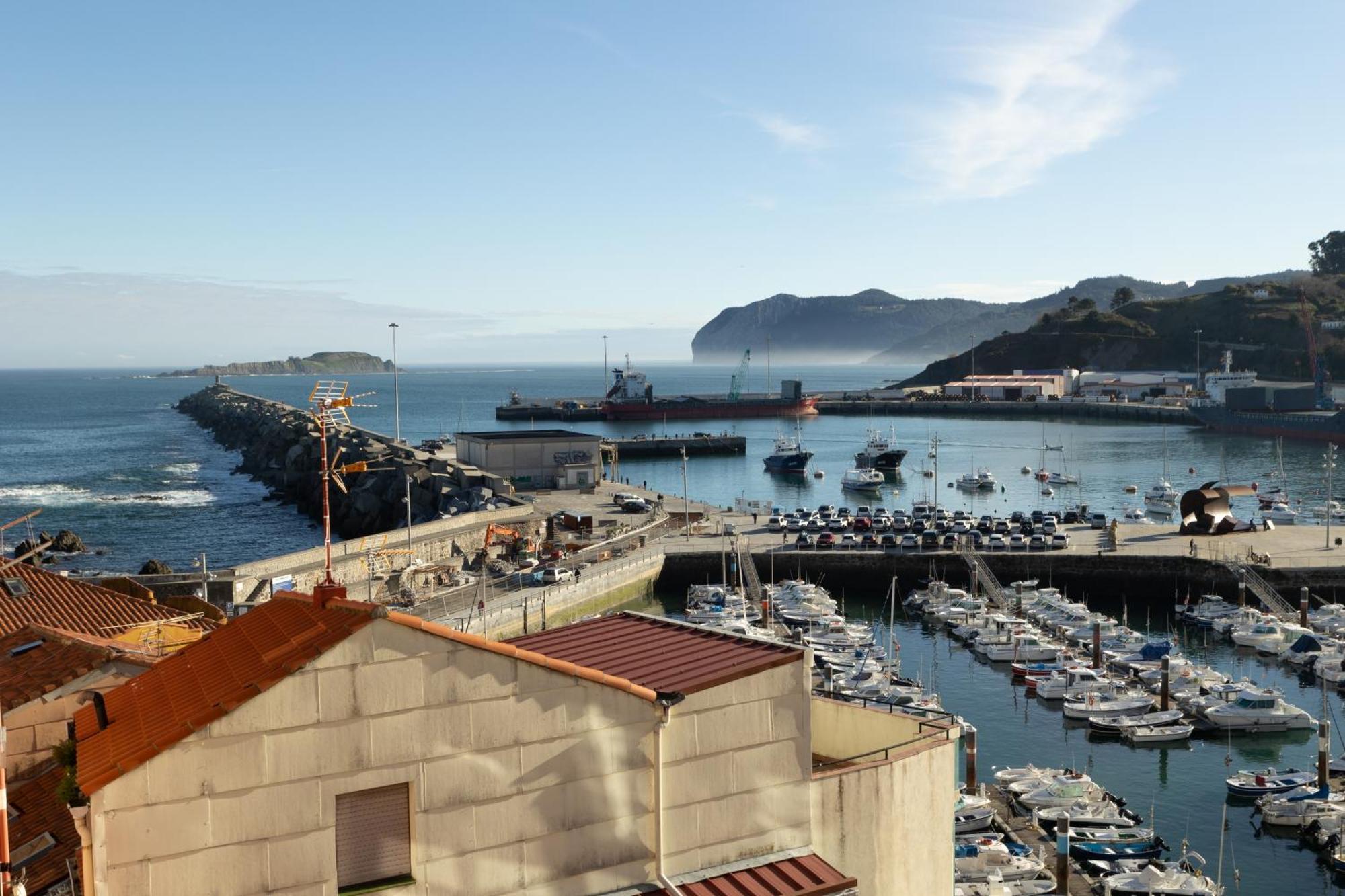 Apartamentos Bermeo, Museoa Exterior photo